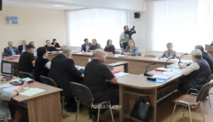 На совете народных депутатов Селивановского района главврач проинформировал присутствующих о состоянии здравоохранения