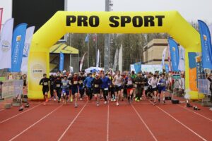 Дмитрий Шунин стал победителем Псковского марафона «Мехуборка-2024»